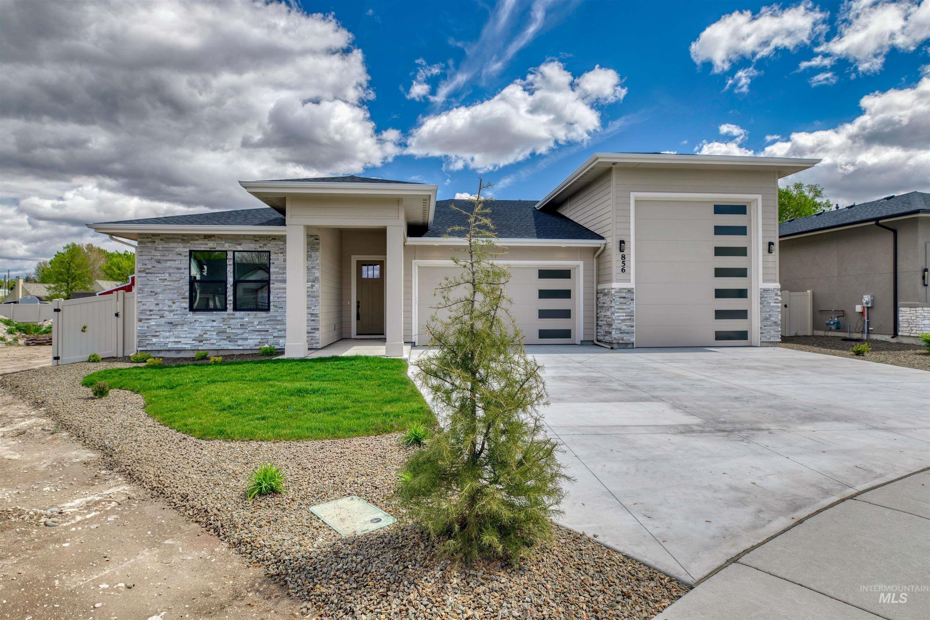 N Nolina Ave, Eagle, ID 83616