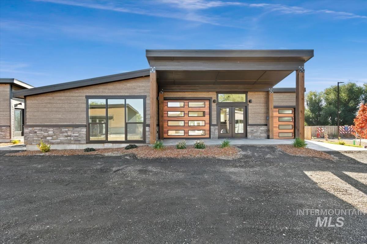 W London St, Middleton, ID 83644