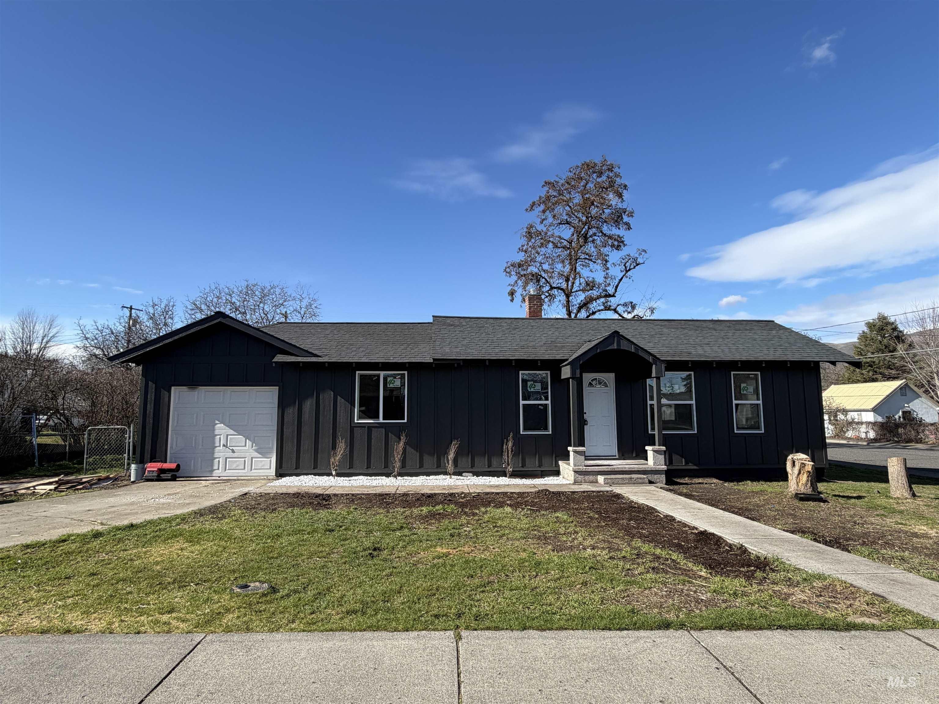 11th St, Clarkston, WA 99403