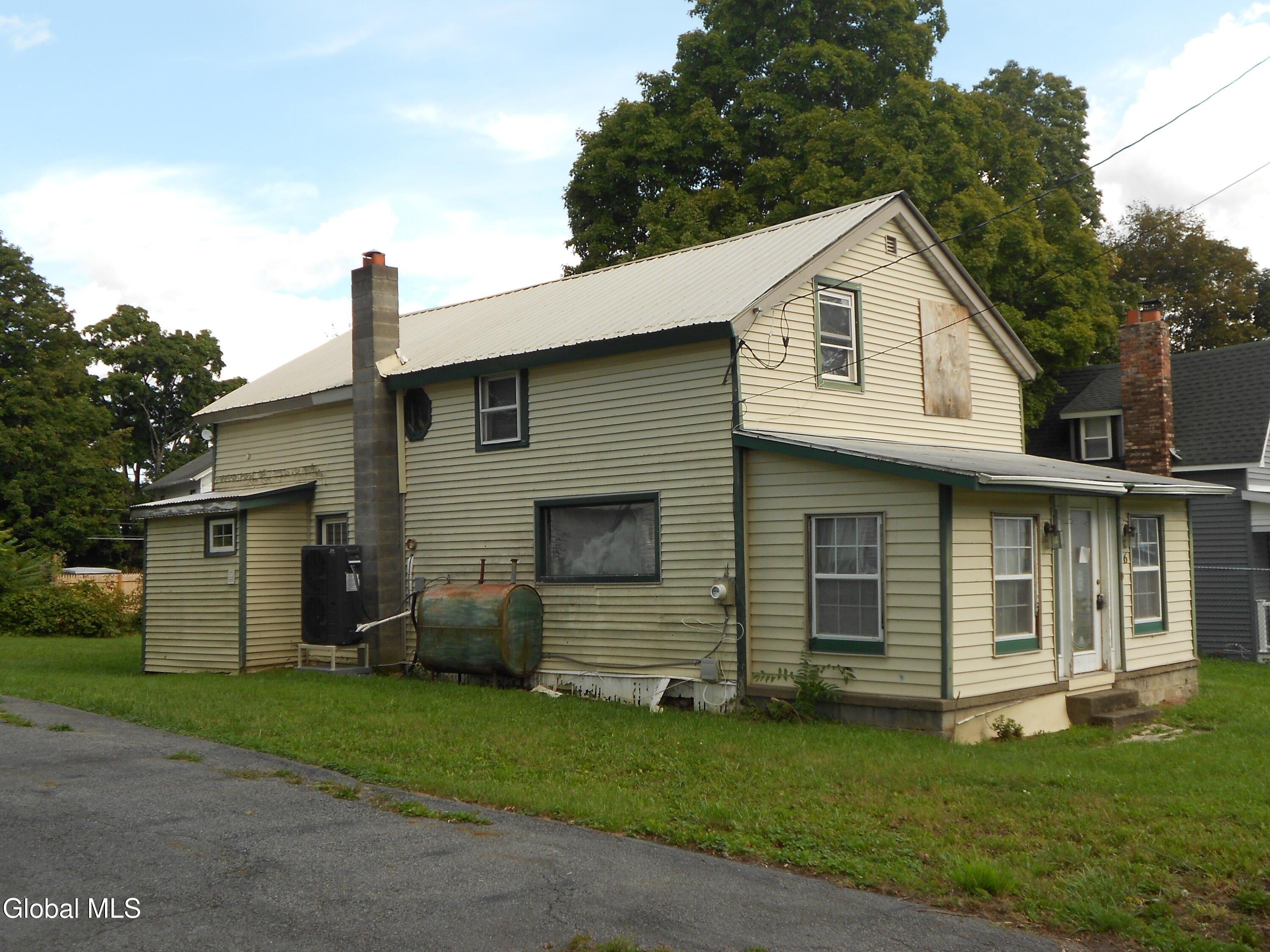 Center St, Stillwater, NY 12170