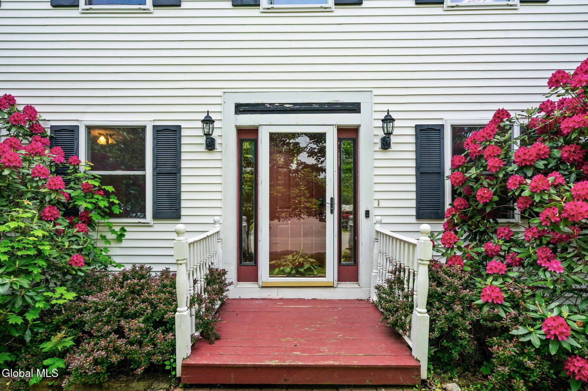 Peters Ln, Valatie, NY 12184