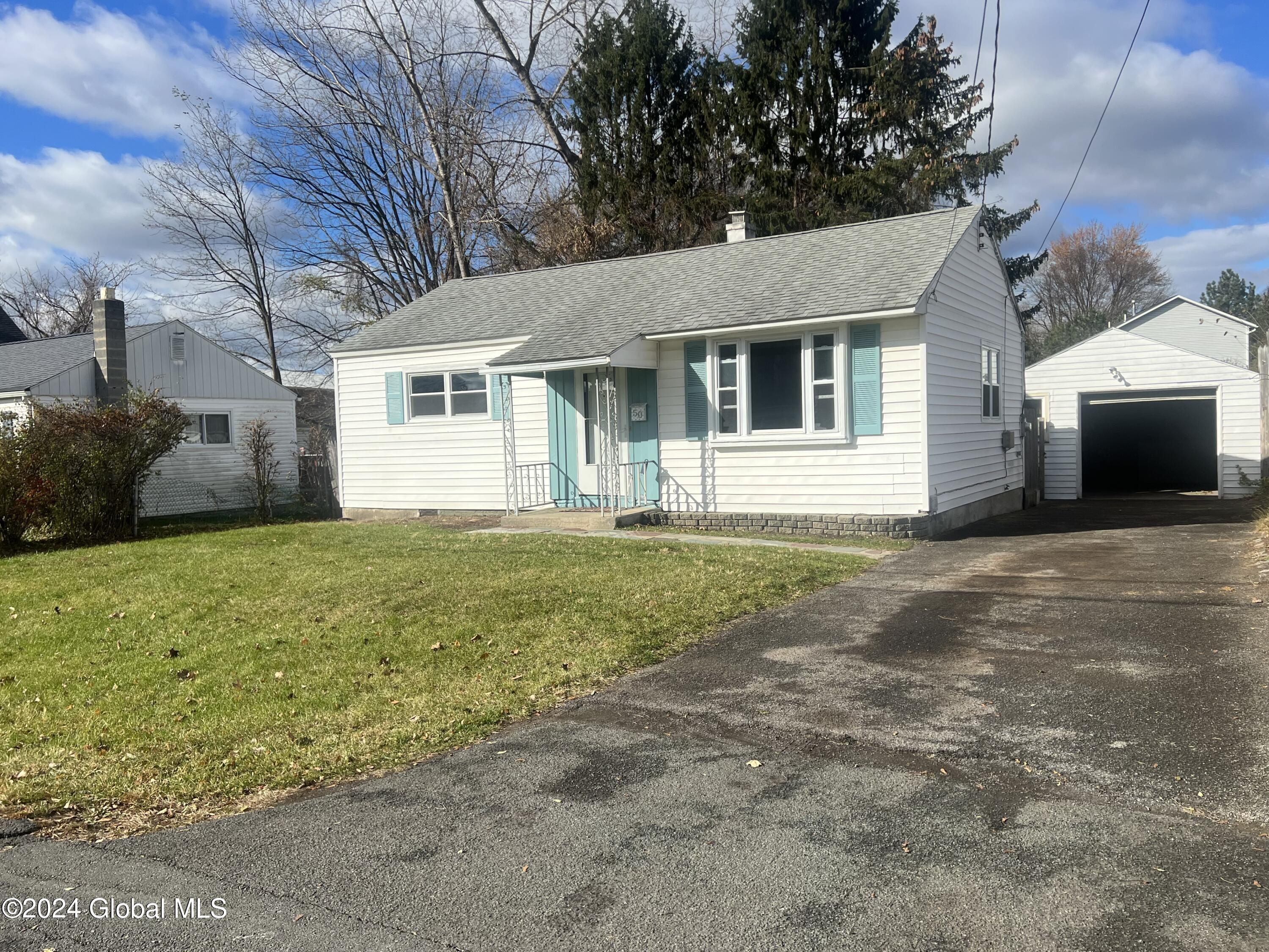 Rooney Ave, Albany, NY 12205