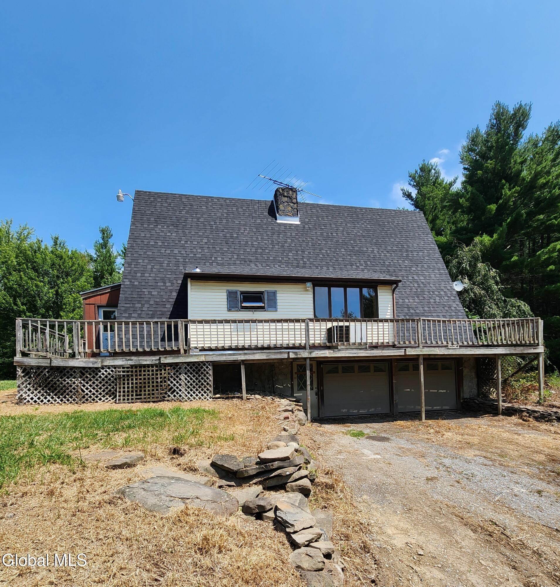 Cleveland Rd, Sloansville, NY 12160