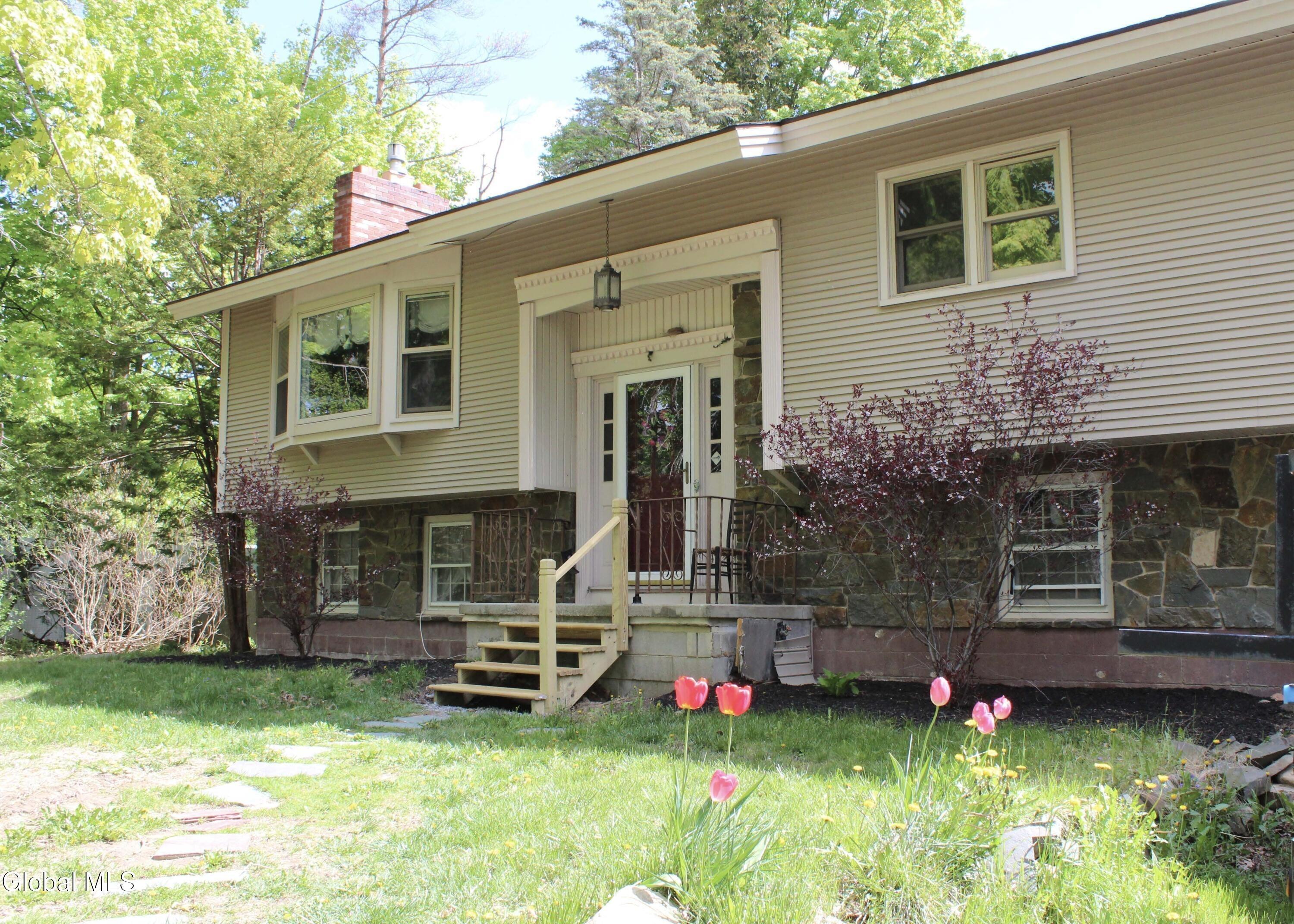 Sweetman Rd, Ballston Spa, NY 12020