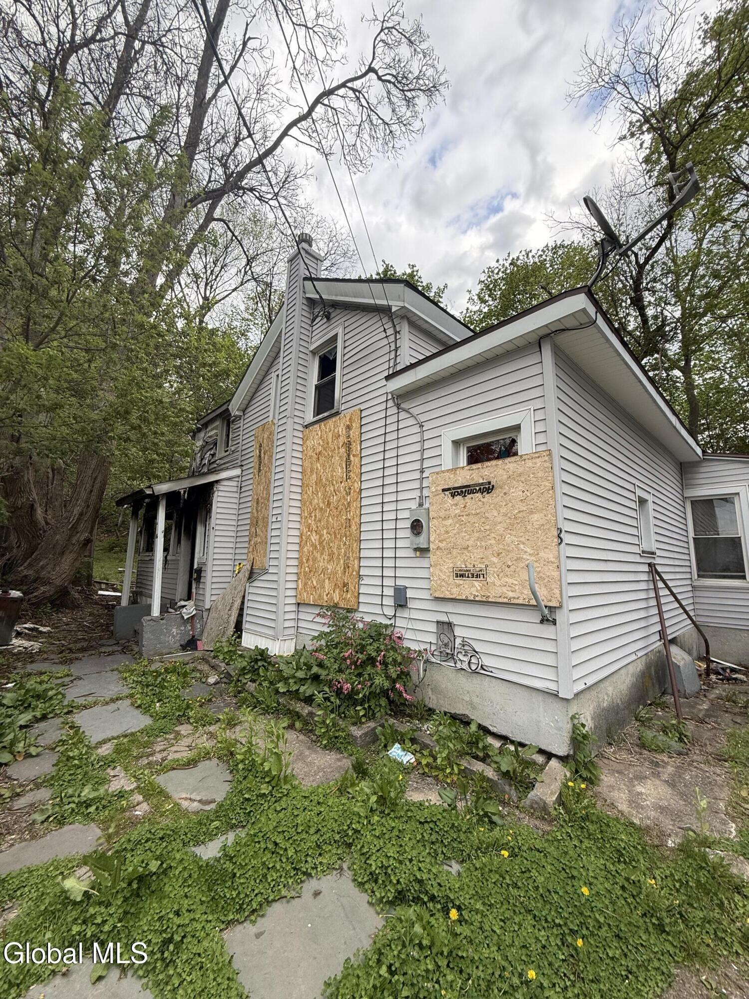 Keating Ave, Fort Edward, NY 12828