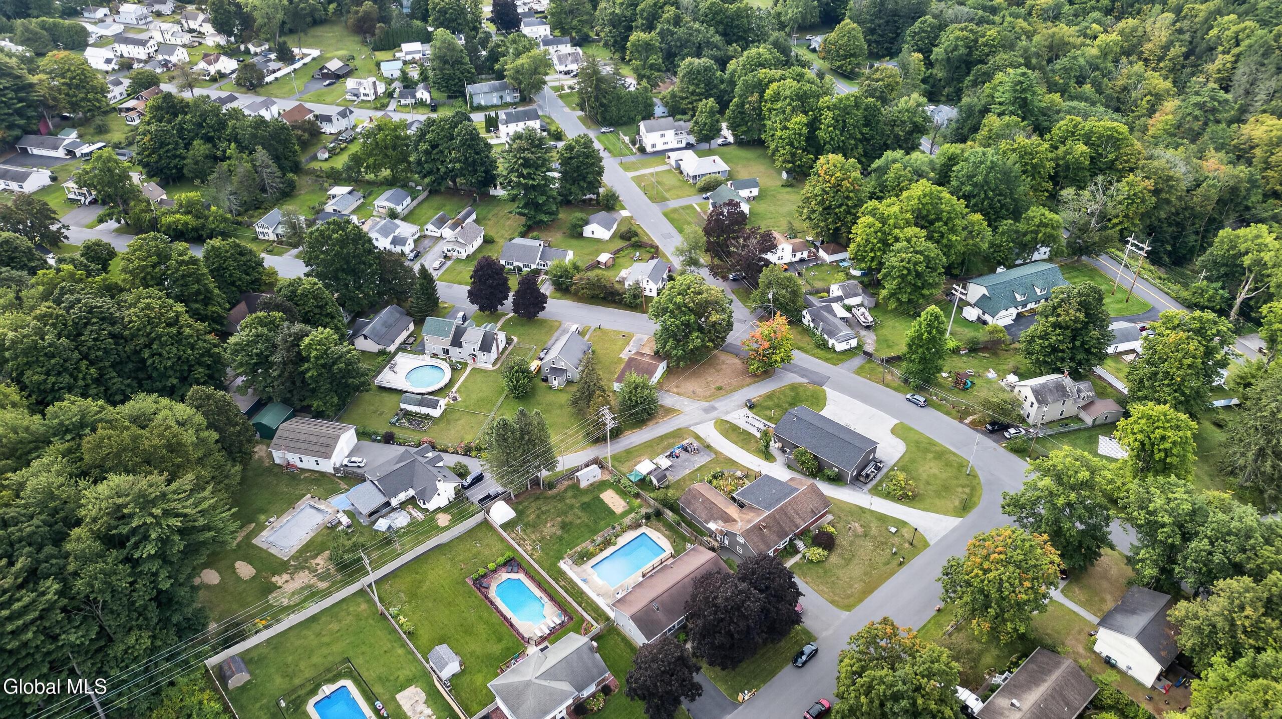 Dublin Dr, Ballston Spa, NY 12020