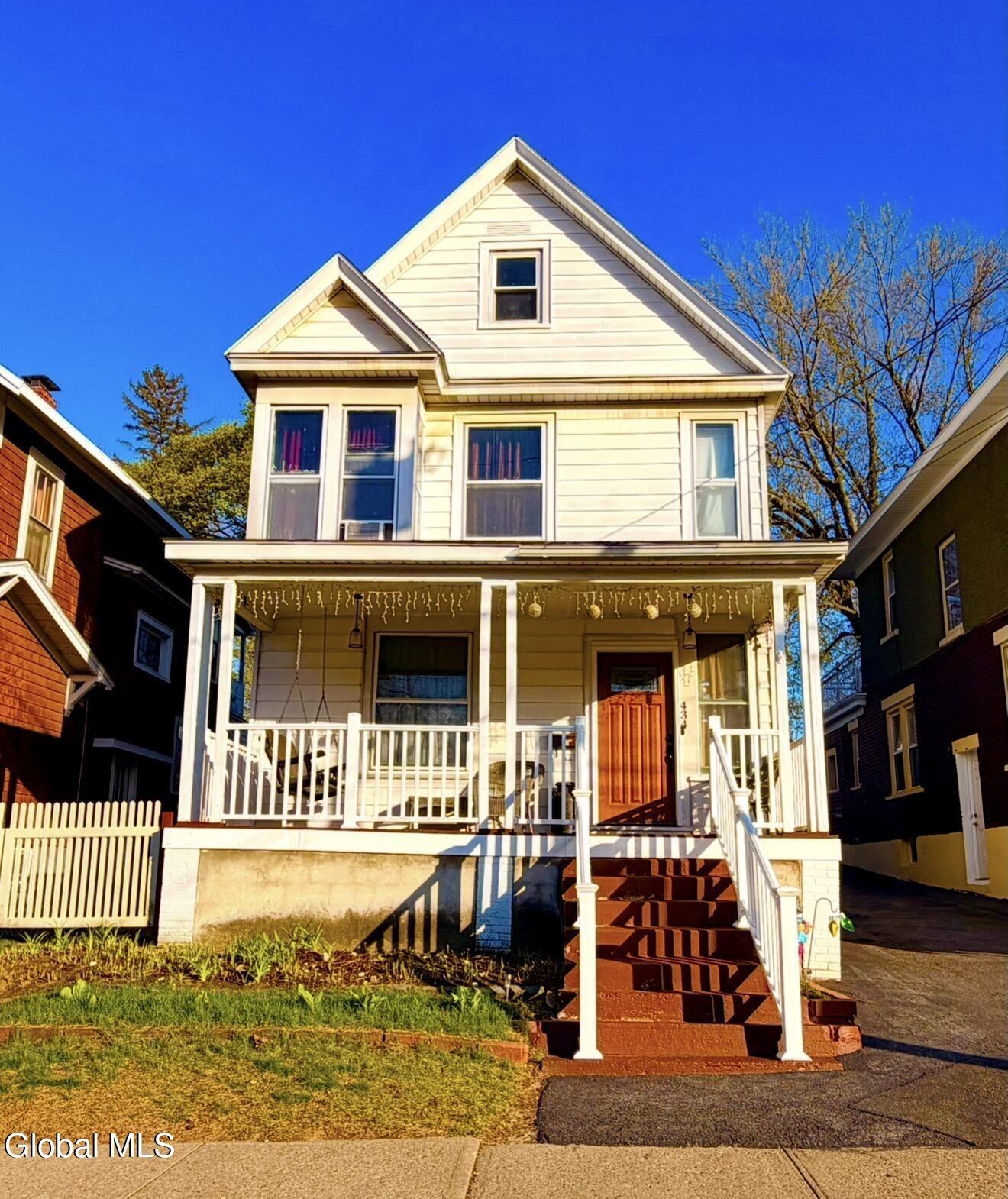 Furman St, Schenectady, NY 12304