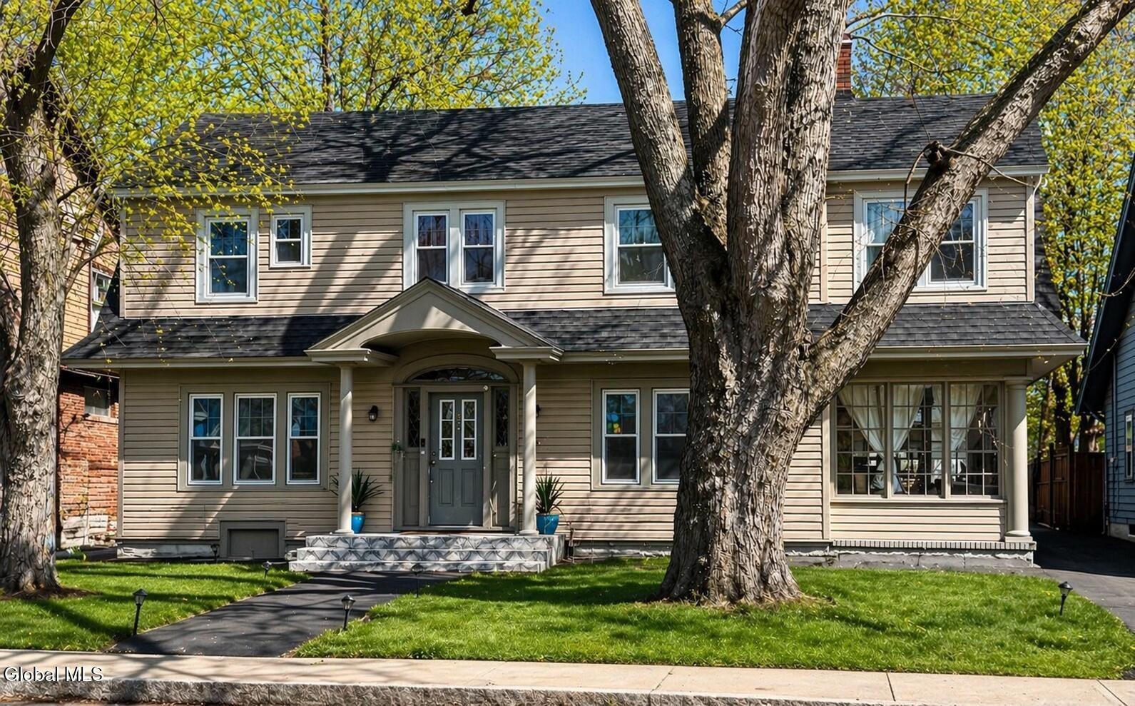 Brierwood Blvd, Schenectady, NY 12308