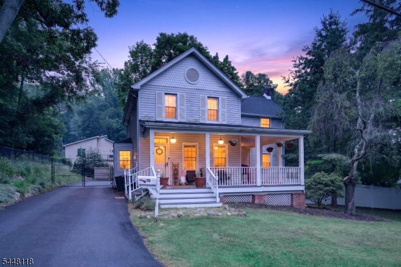 Prospect Ave, Woodcliff Lake, NJ 07677