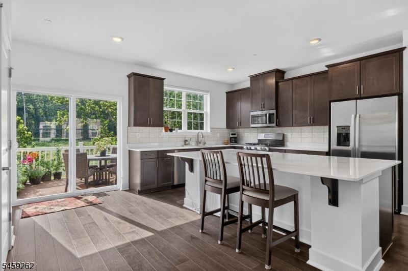 Coogan Ct, Morris Plains, NJ 07950