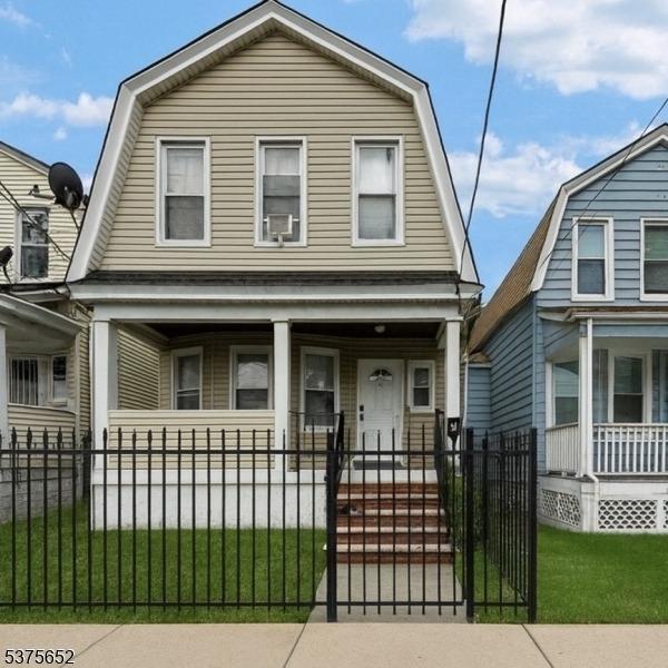 Coit St, Irvington, NJ 07111