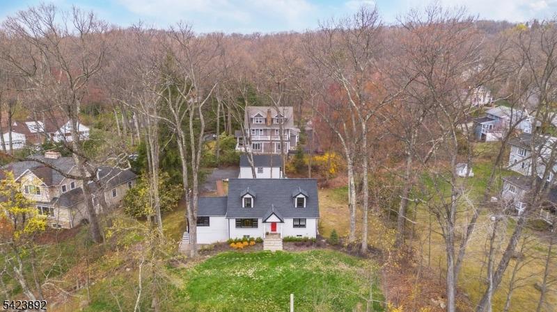 Boulevard, Mountain Lakes, NJ 07046