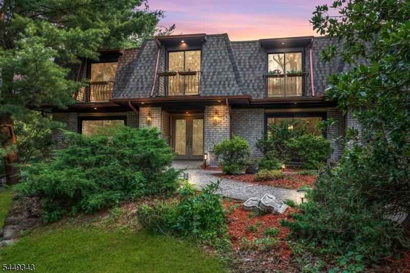 New Dover Rd, Colonia, NJ 07067