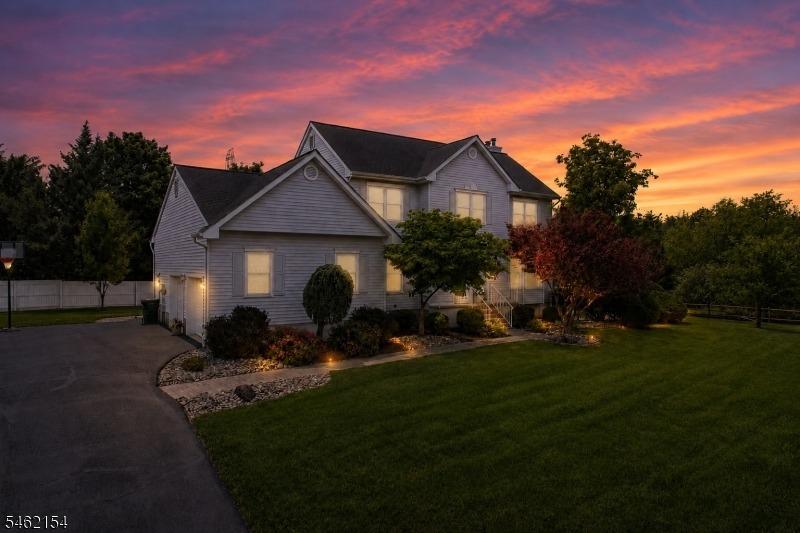 Hughey Ln, Hillsborough, NJ 08844