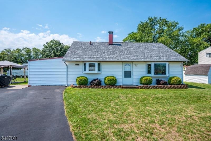 Kate Ter, Piscataway, NJ 08854