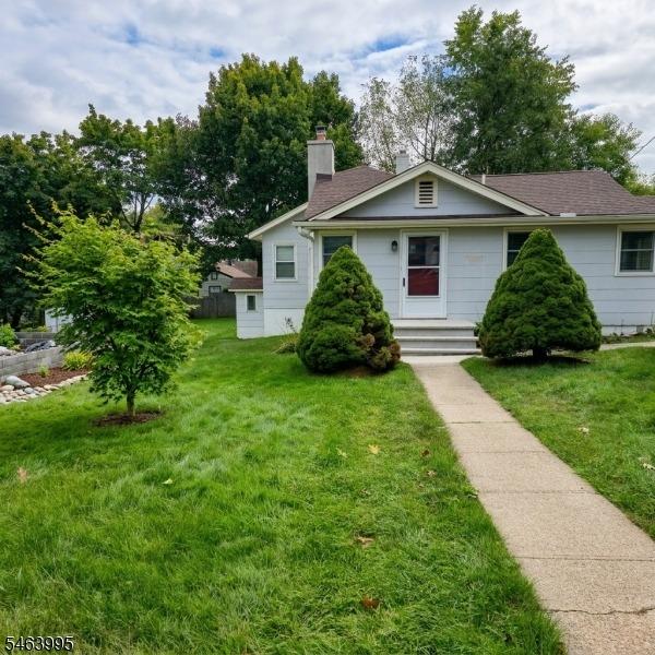Chesapeake Ave, Lake Hiawatha, NJ 07034