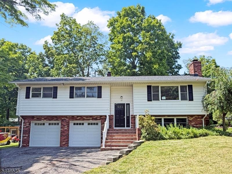 Cedar Tree Dr, Highland Lakes, NJ 07422