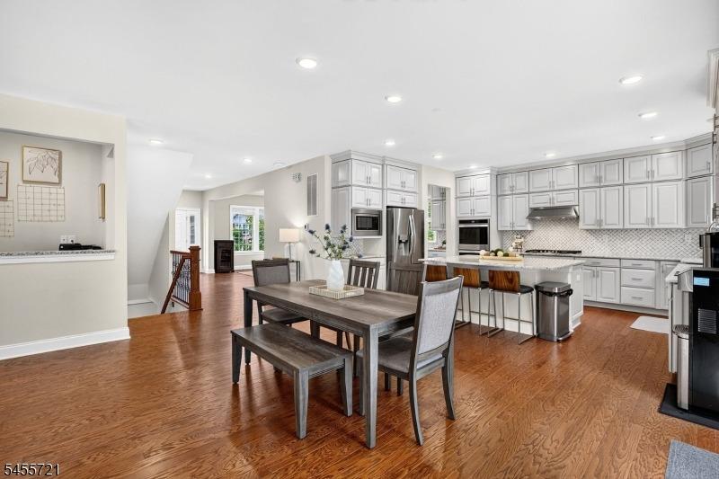 Hilltop Dr, Caldwell, NJ 07006