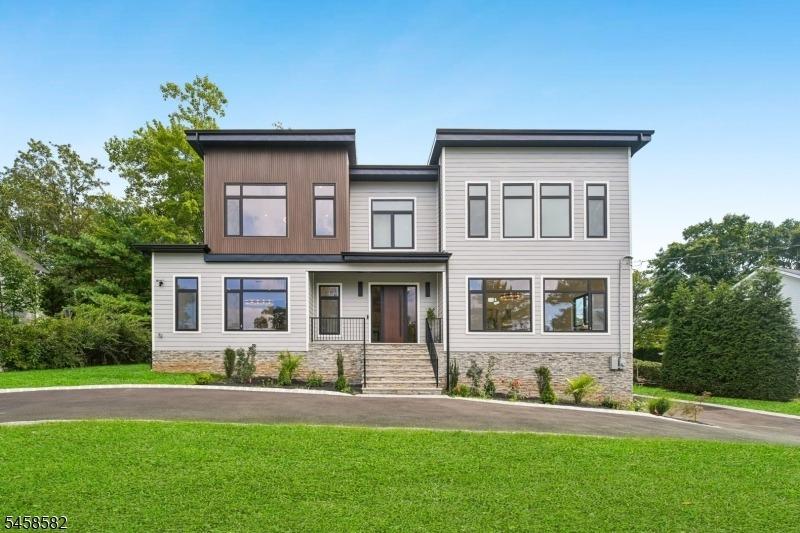 Winthrop Rd, Short Hills, NJ 07078