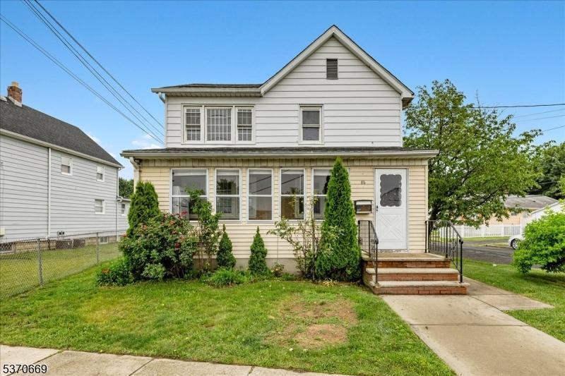 E Camplain Rd, Manville, NJ 08835