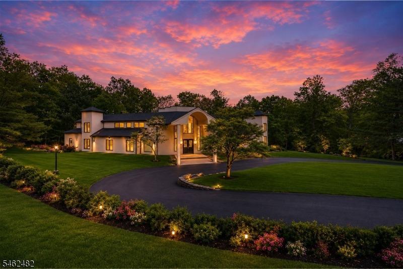 W Shore Dr, Kinnelon, NJ 07405
