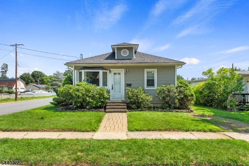 Mason Ave, Newton, NJ 07860