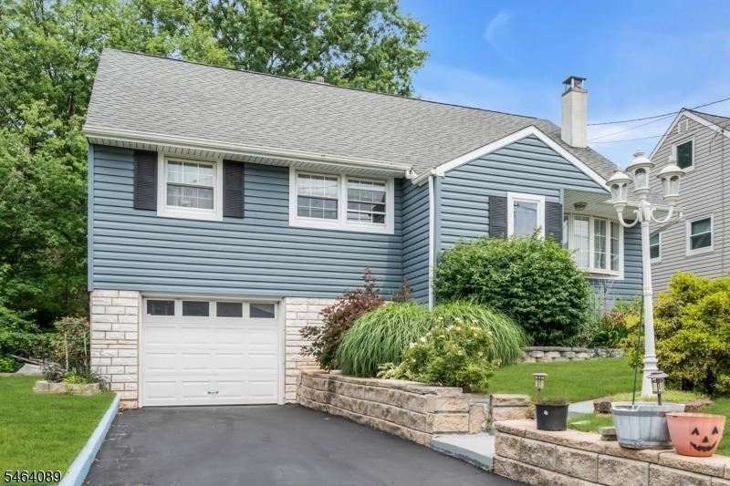 Mcguire St, Metuchen, NJ 08840