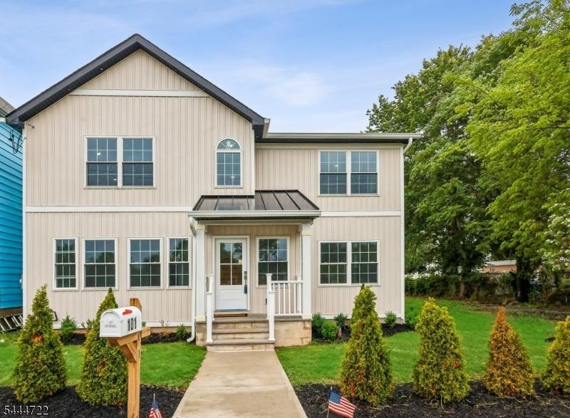 Saint Stephens Ave, Keasbey, NJ 08832