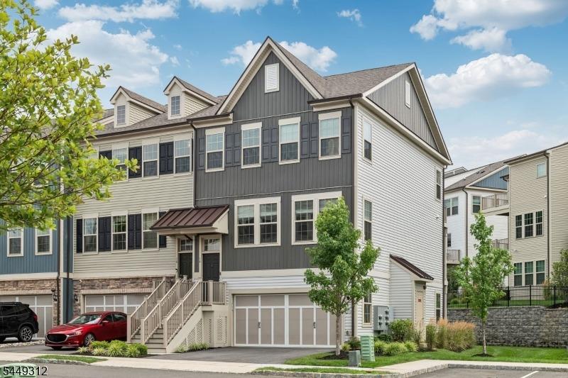 Marigold Ct, Warren, NJ 07059