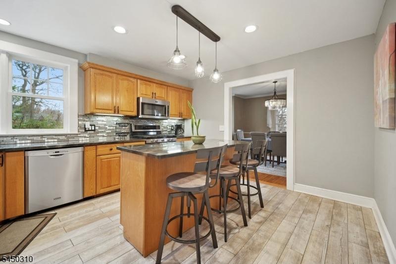 Highland Ave, Montclair, NJ 07043