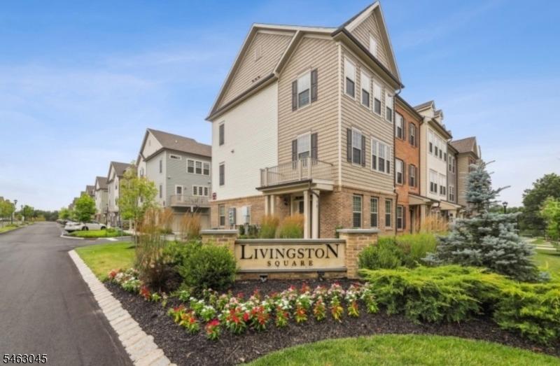 Cortland Ct, Livingston, NJ 07039
