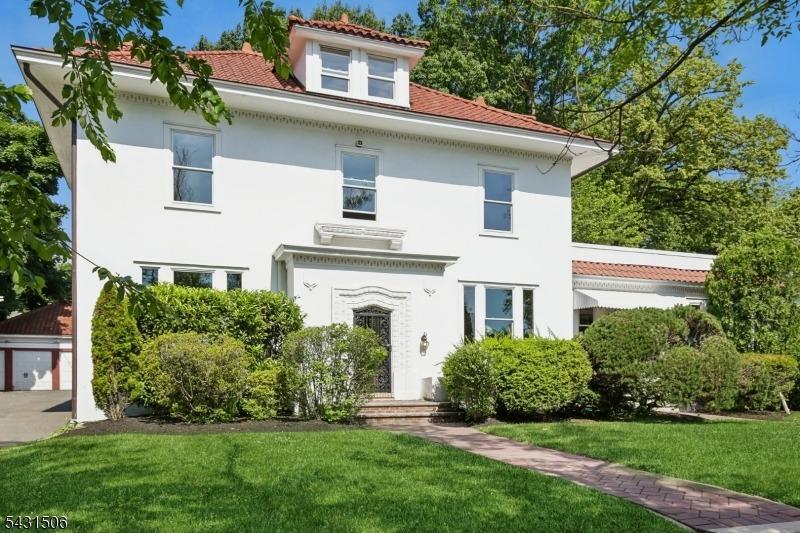 S Stanley Rd, South Orange, NJ 07079