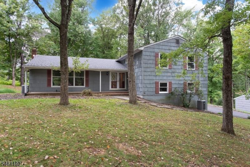 Hockenbury Rd, Hillsborough, NJ 08844