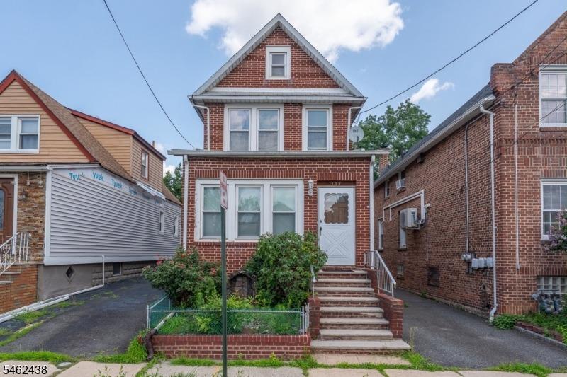 Mitchell Ave, Linden, NJ 07036