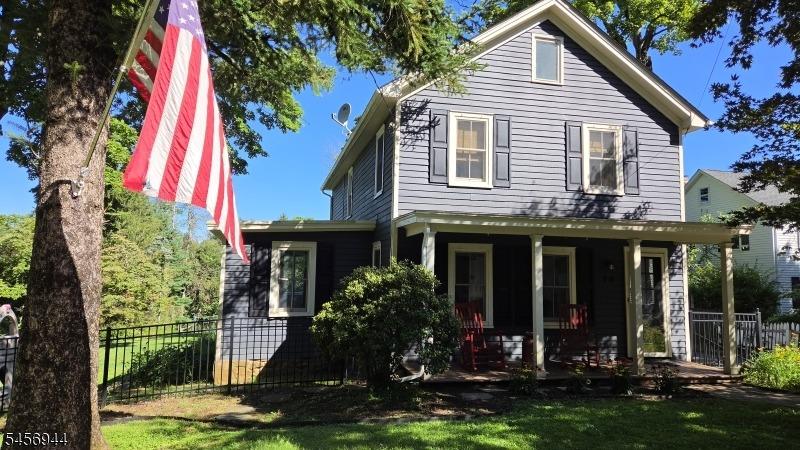 W Main St, Mendham, NJ 07945