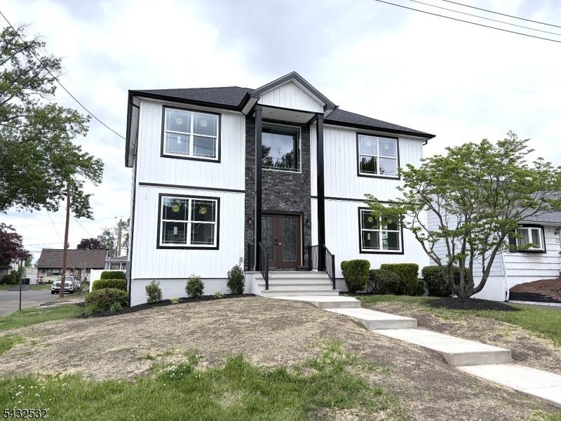 S Mckinley Ave, Iselin, NJ 08830
