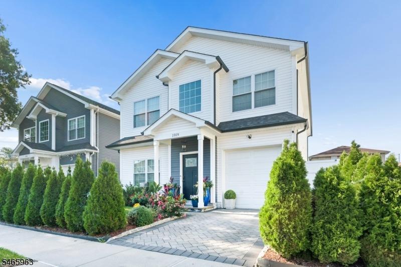 Bishop Evans Way, Linden, NJ 07036