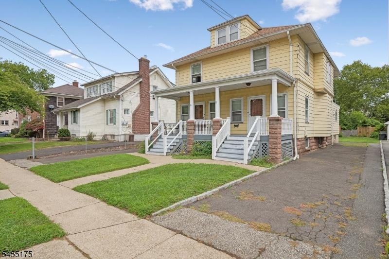 Blaine St, Millburn, NJ 07041