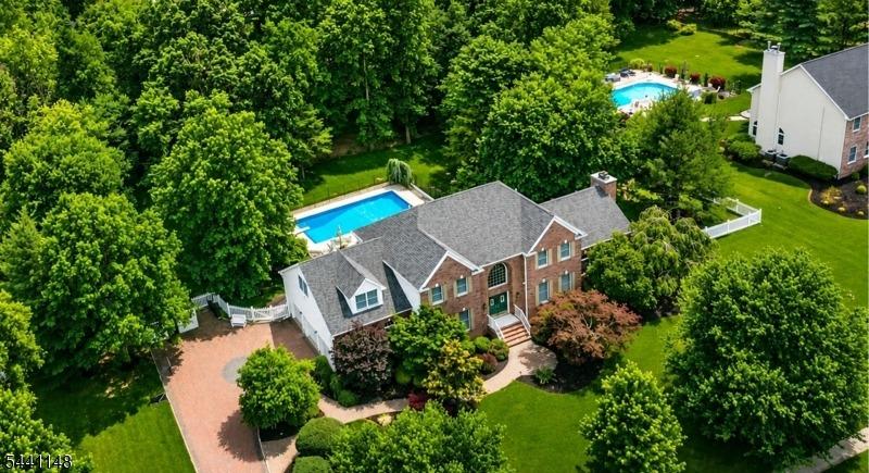 Berkley Ave, Belle Mead, NJ 08502