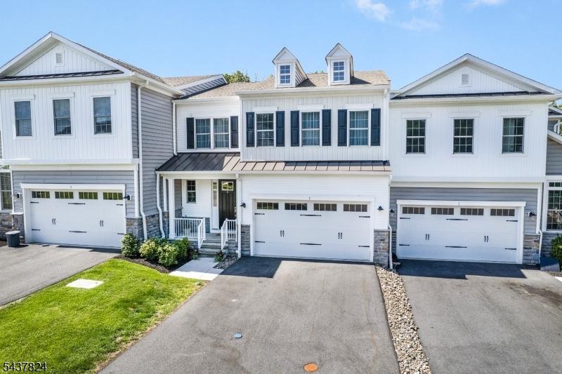 Hillandale Dr, Far Hills, NJ 07931