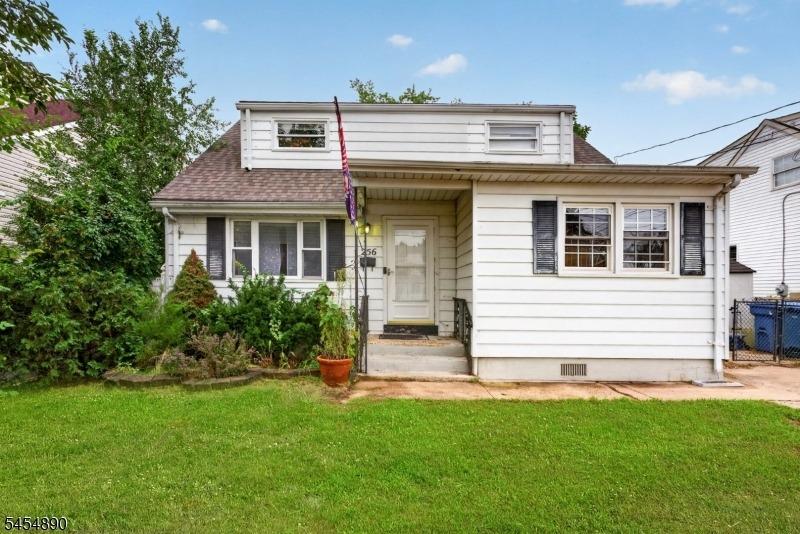 Austin Ave, Old Bridge, NJ 08857
