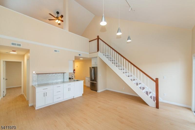 Alta Ct, Vernon, NJ 07462