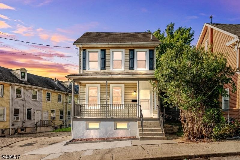 Chambers St, Phillipsburg, NJ 08865