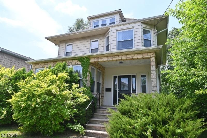 Summit St, Linden, NJ 07036