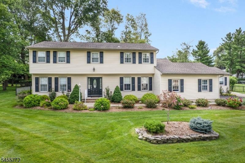 Selmar Ter, East Hanover, NJ 07936