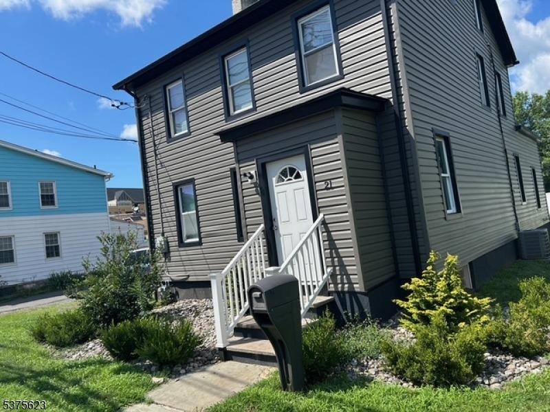 2nd St, Somerville, NJ 08876