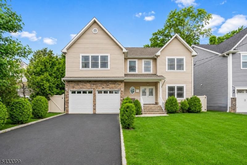 New Dover Rd, Colonia, NJ 07067