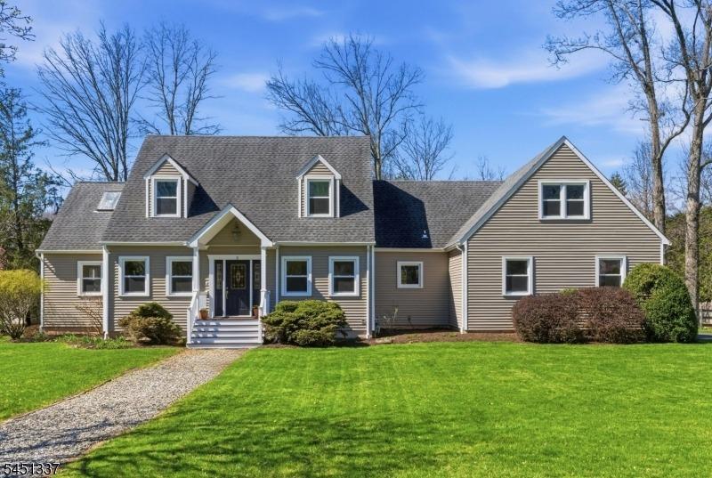 Brown Ct, Annandale, NJ 08801