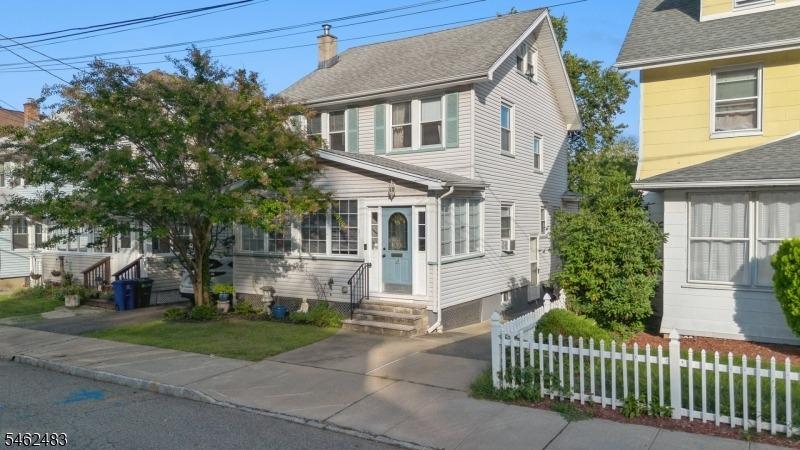 Park Dr W, West Orange, NJ 07052