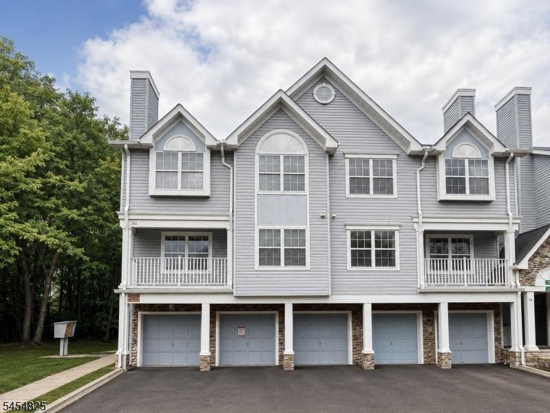 Prestwick Way, Edison, NJ 08820